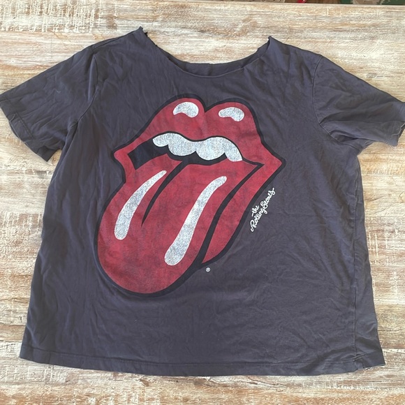 H&M Tops - Graphic tee Rolling Stones